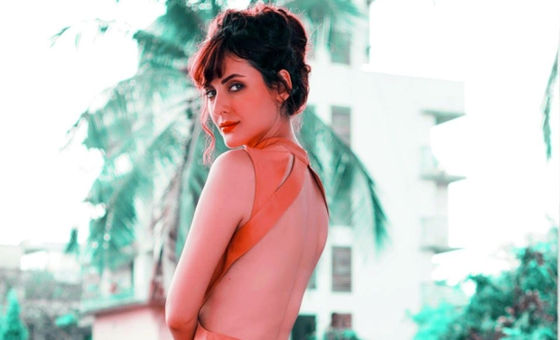 Intertantional Model Mandana Karimi Intertantional Model Mandana Karimi